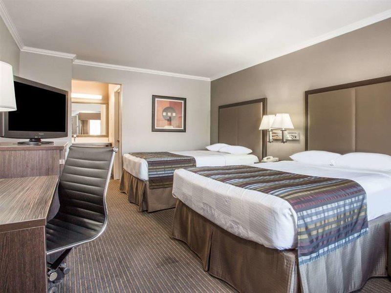 Super 8 By Wyndham Mountain View Motel Luaran gambar