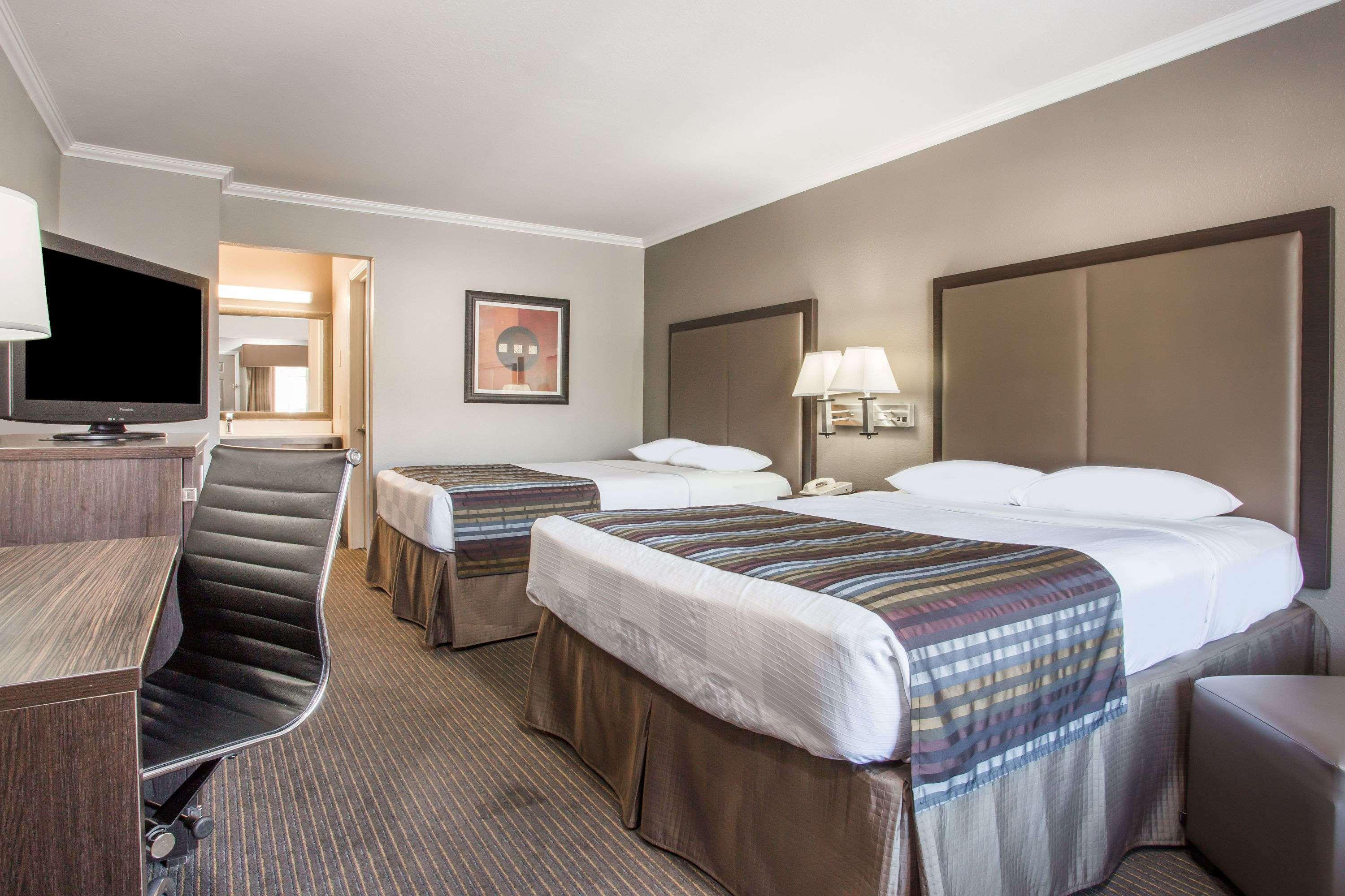 Super 8 By Wyndham Mountain View Motel Luaran gambar