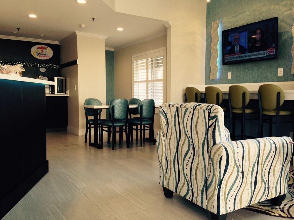 Super 8 By Wyndham Mountain View Motel Luaran gambar
